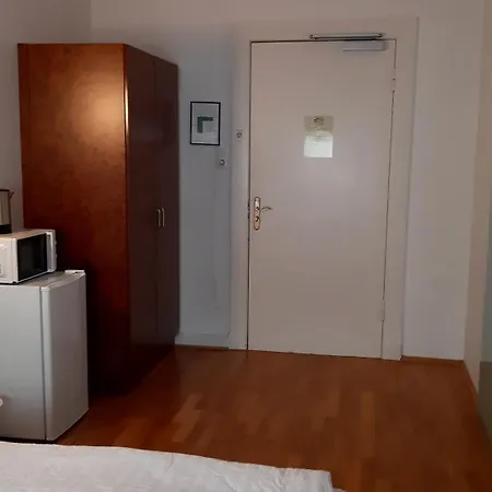 Boardinghouse Residenz 3*